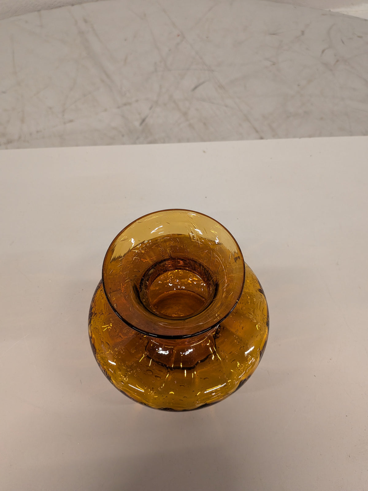 Vaasje amber bubbelglas