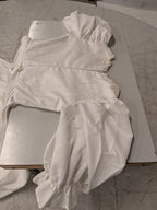 Vintage trouwjurk met sleep, sluier en hoofdtooi