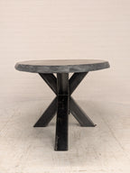 Eettafel ovaal met stalen spinpoot