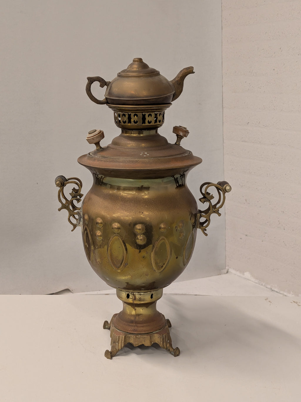 Messing samovar met theepotje