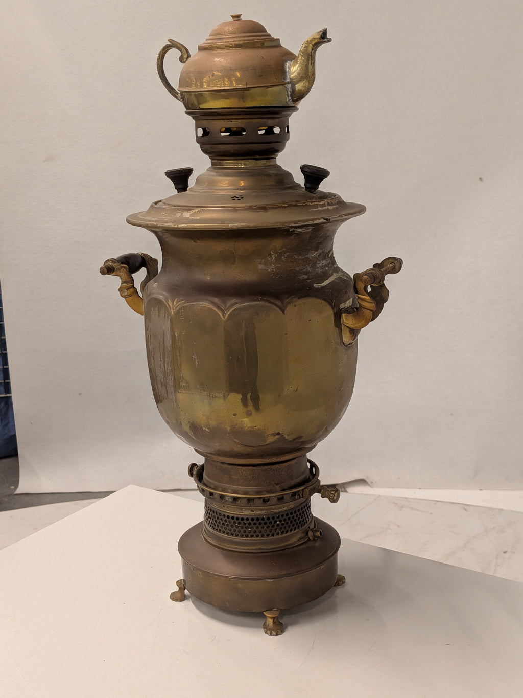 Russische samovar met theepotje, decoratief