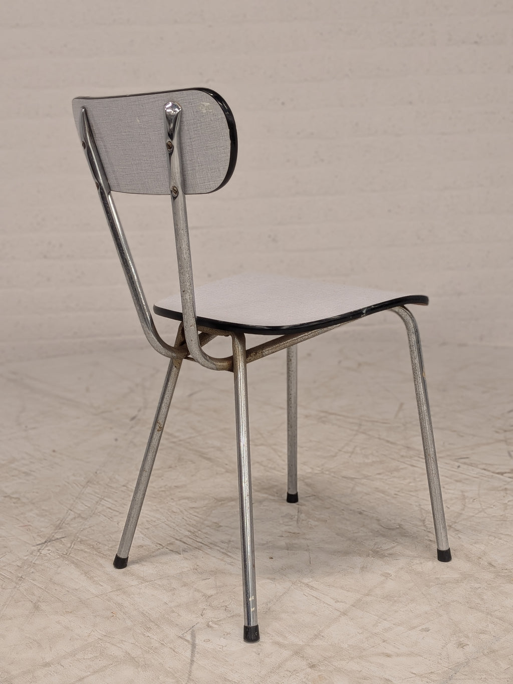 Formica keukenstoel grijs