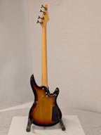 Samick basgitaar, linkshandig