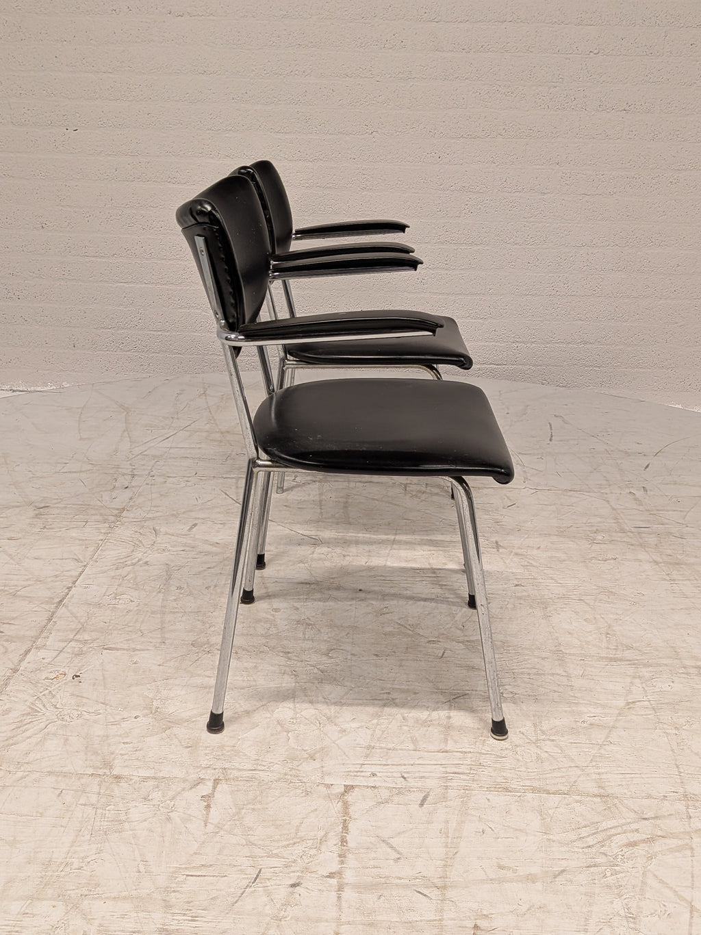 Buisframe armstoel De Wit Schiedam