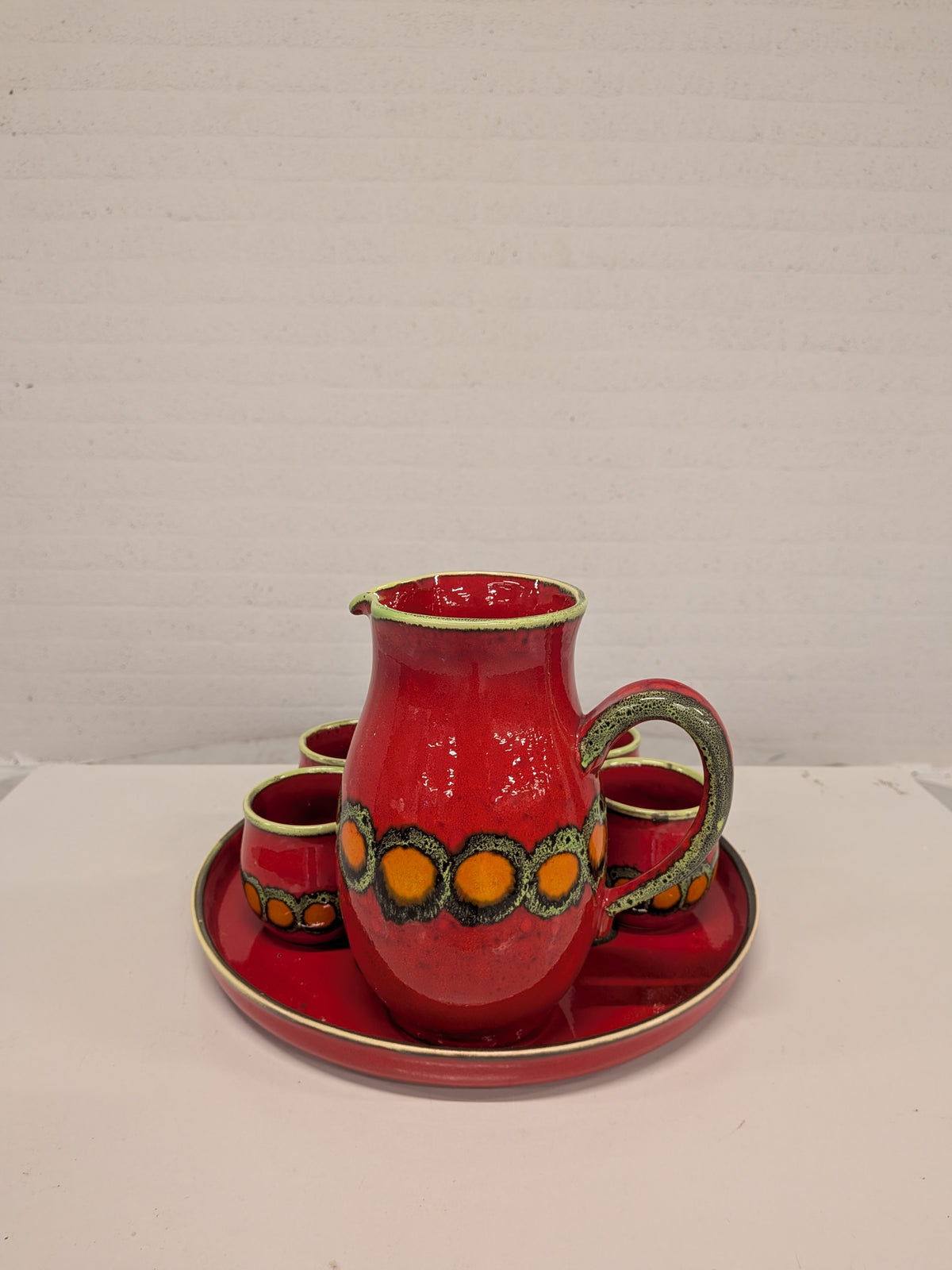 West Germany keramiek schenkset rood
