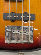 Samick basgitaar, linkshandig