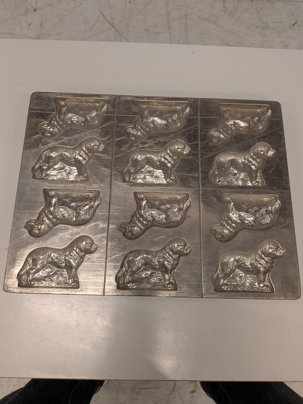 Metalen chocoladevorm honden