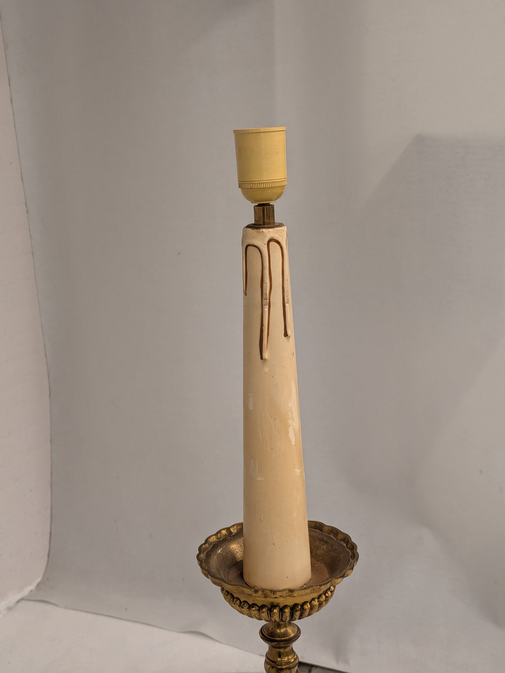 Grote messing kandelaarlamp met engelenkopjes