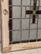 Glas-in-loodraam in houten kozijn