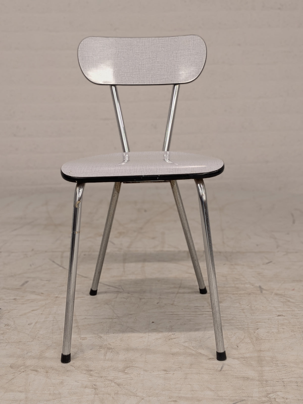 Formica keukenstoel grijs