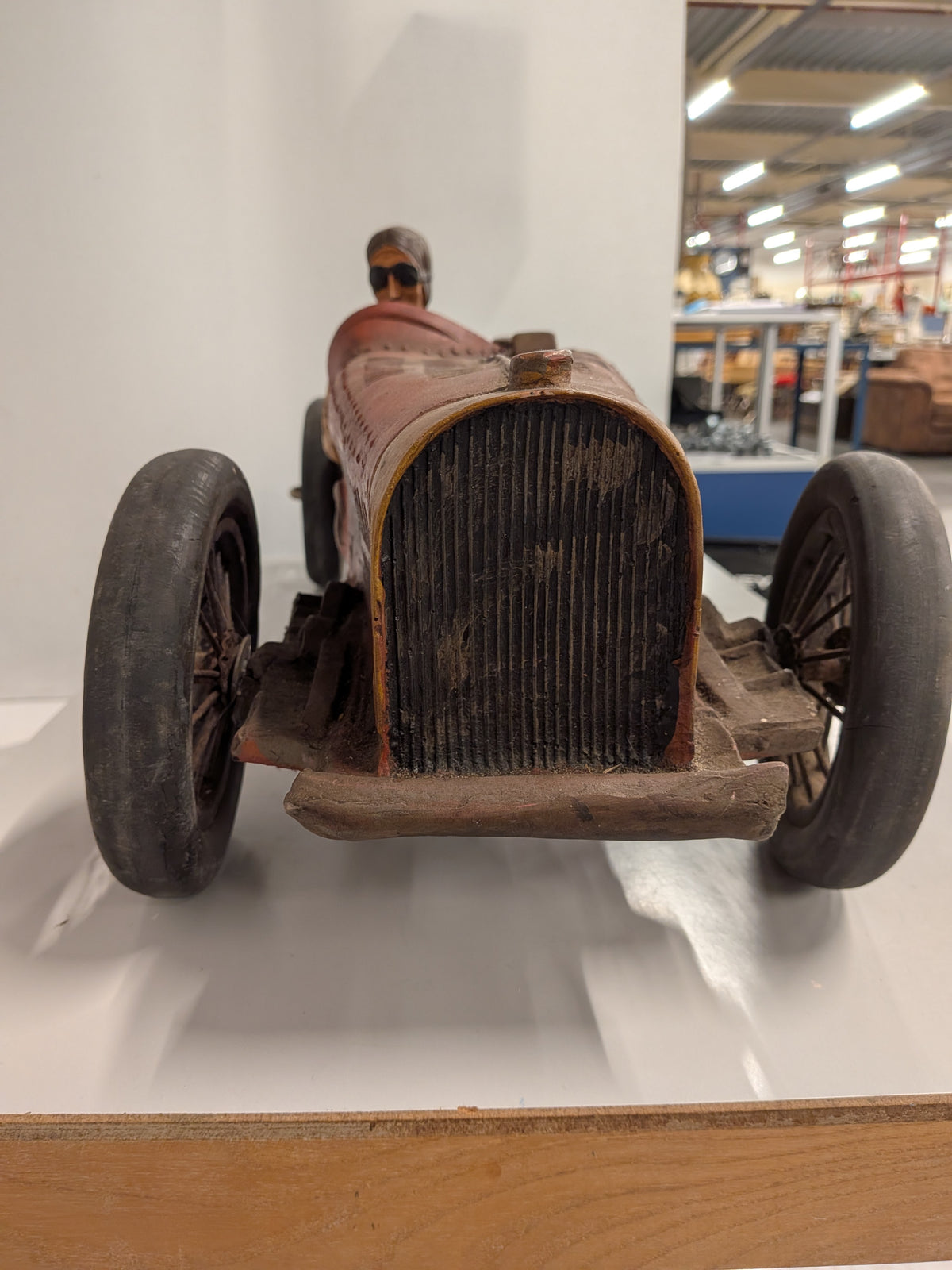 Groot model Bugatti Type 35 raceauto