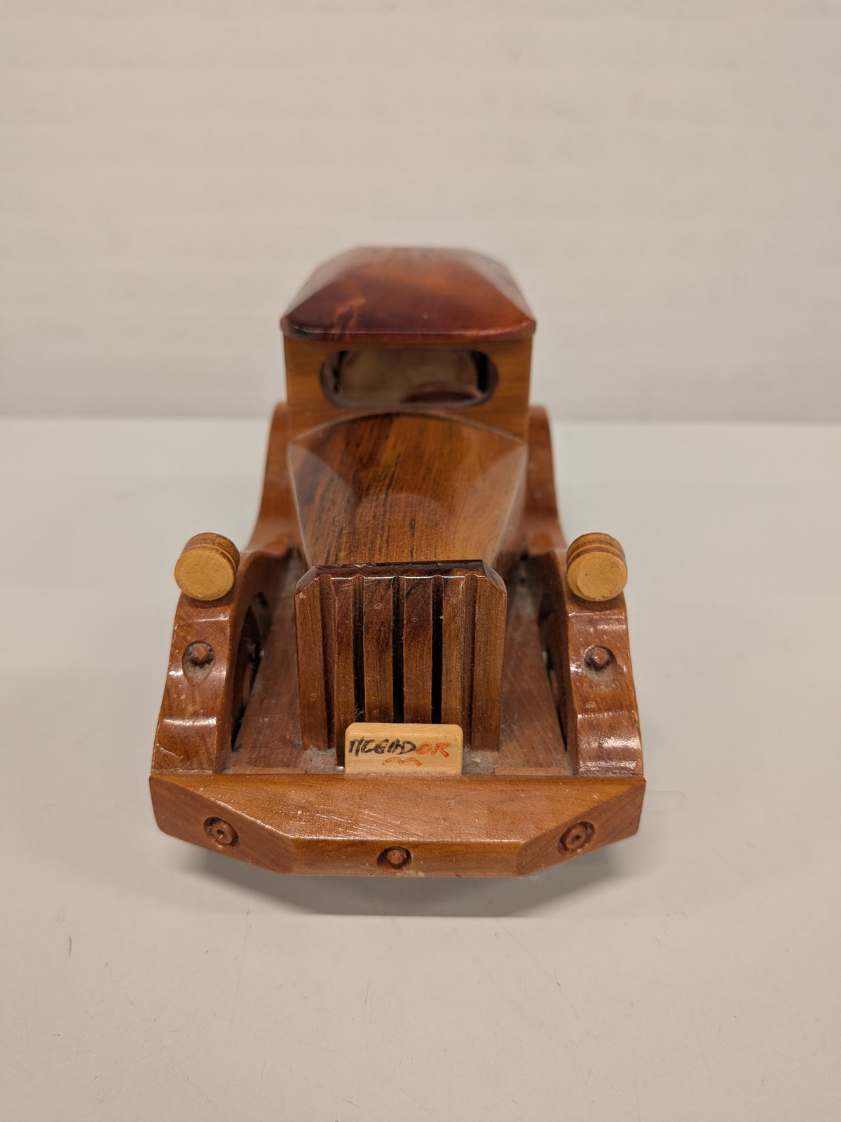 Houten oldtimer voorzijde