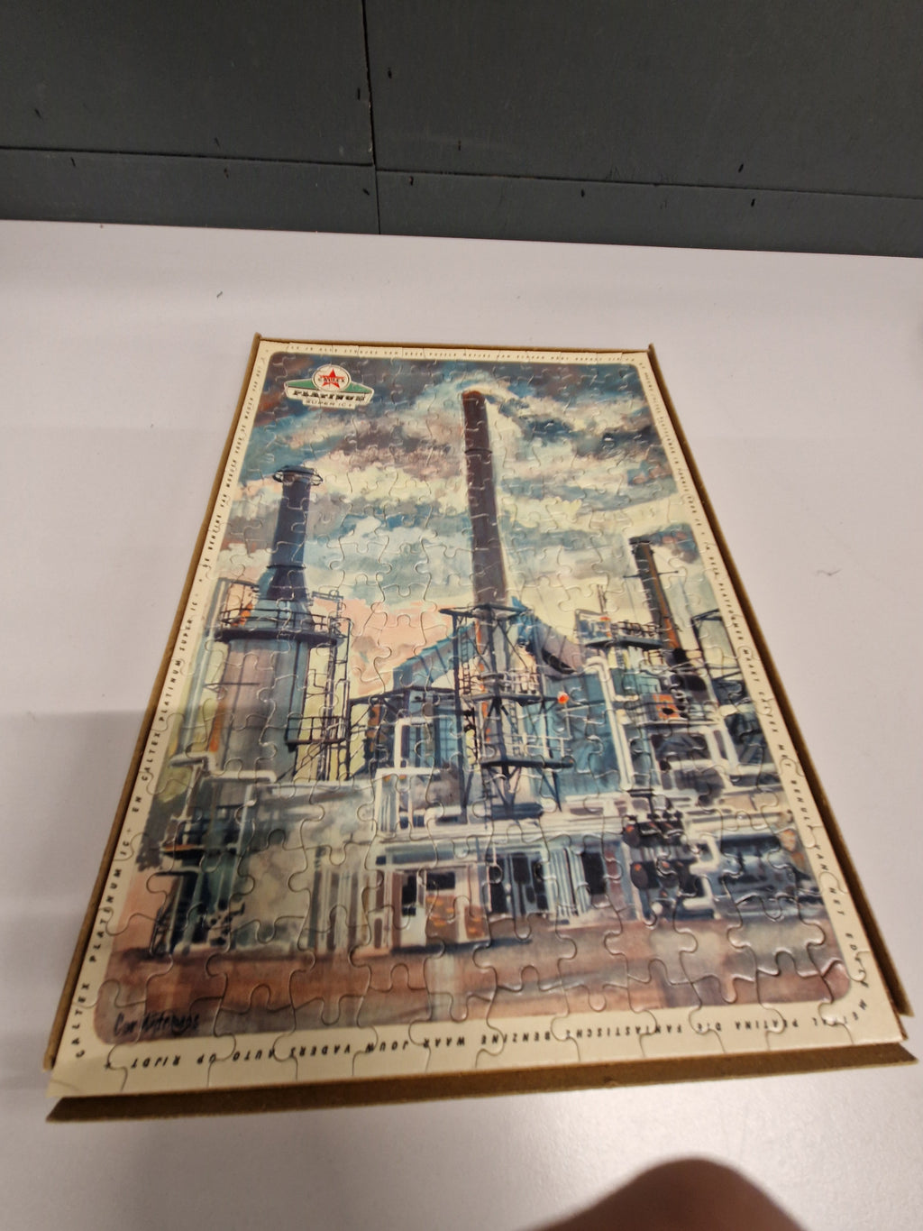 VINTAGE DUTCH GASOLINE ADVERTISING PUZZLE PREMIUM CALTEX PLATINUM GAS COMPLETE