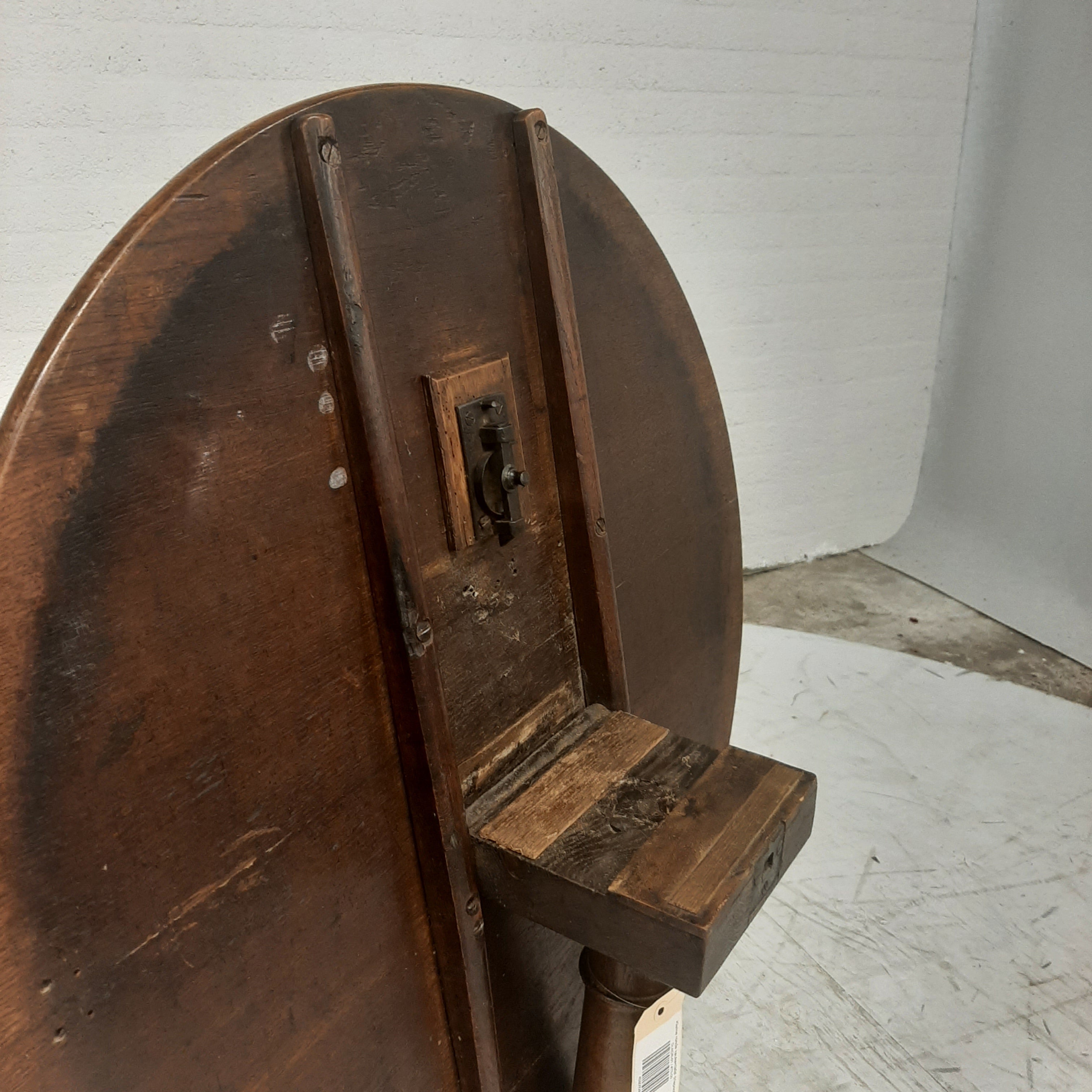 Kleine ronde keukentafel driepoot opklapbaar
