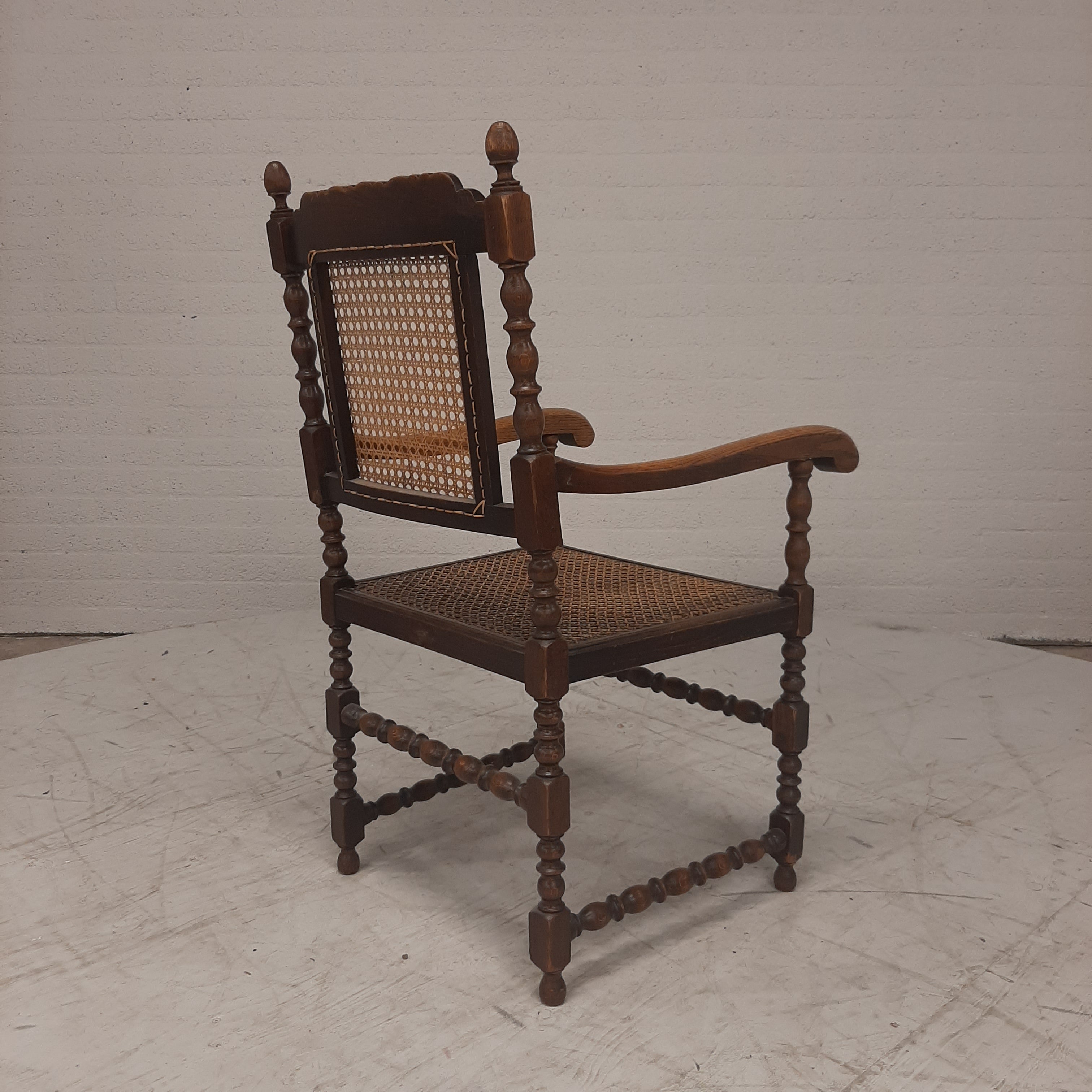 Vintage bibliotheekstoel
