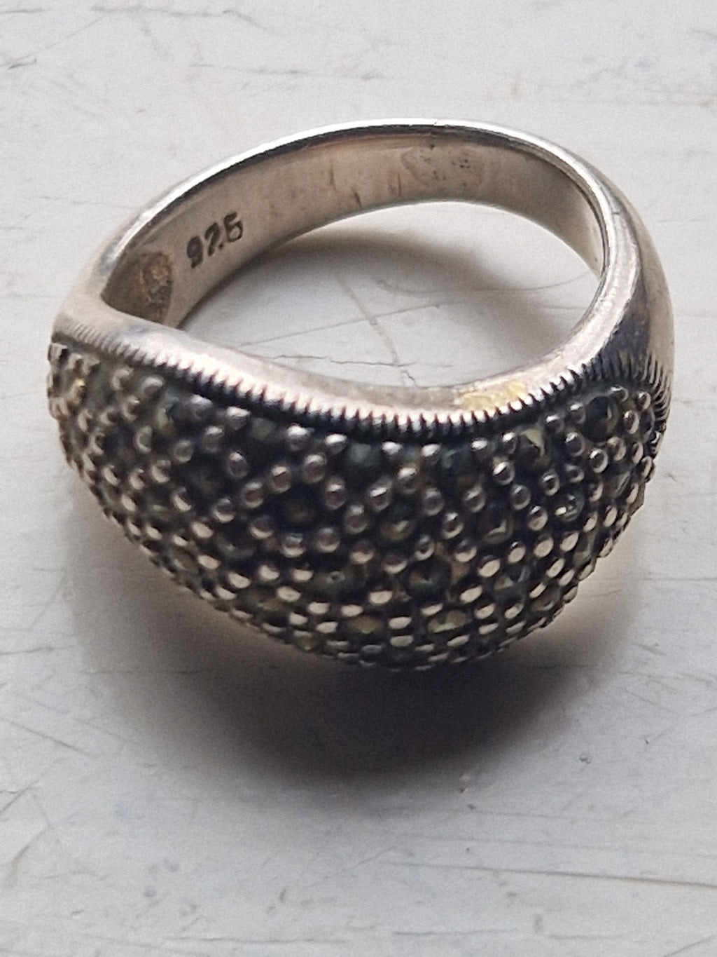 Sterling zilveren  ring, .925 zilver, patroon van slangenleer