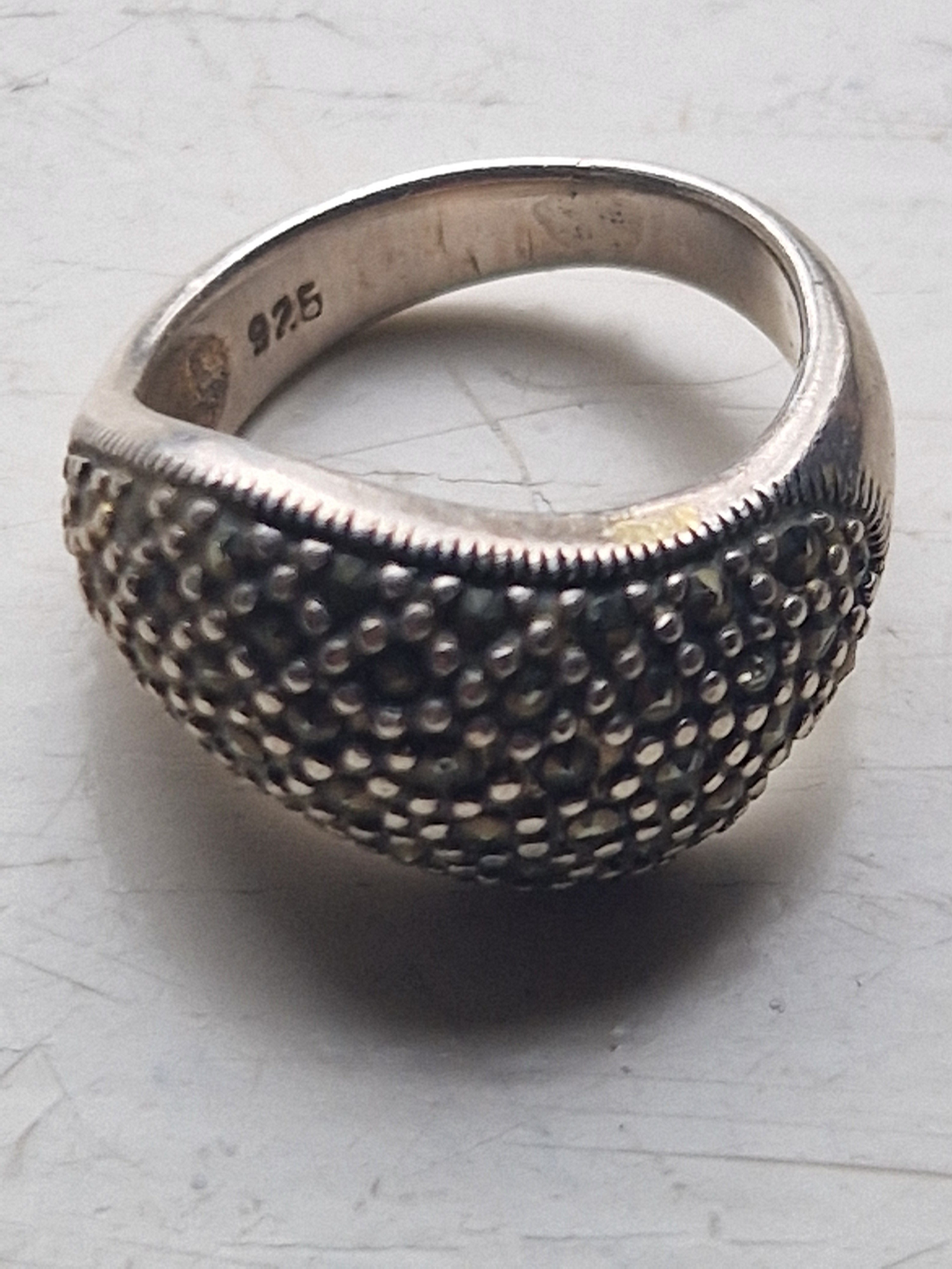 Sterling zilveren  ring, .925 zilver, patroon van slangenleer