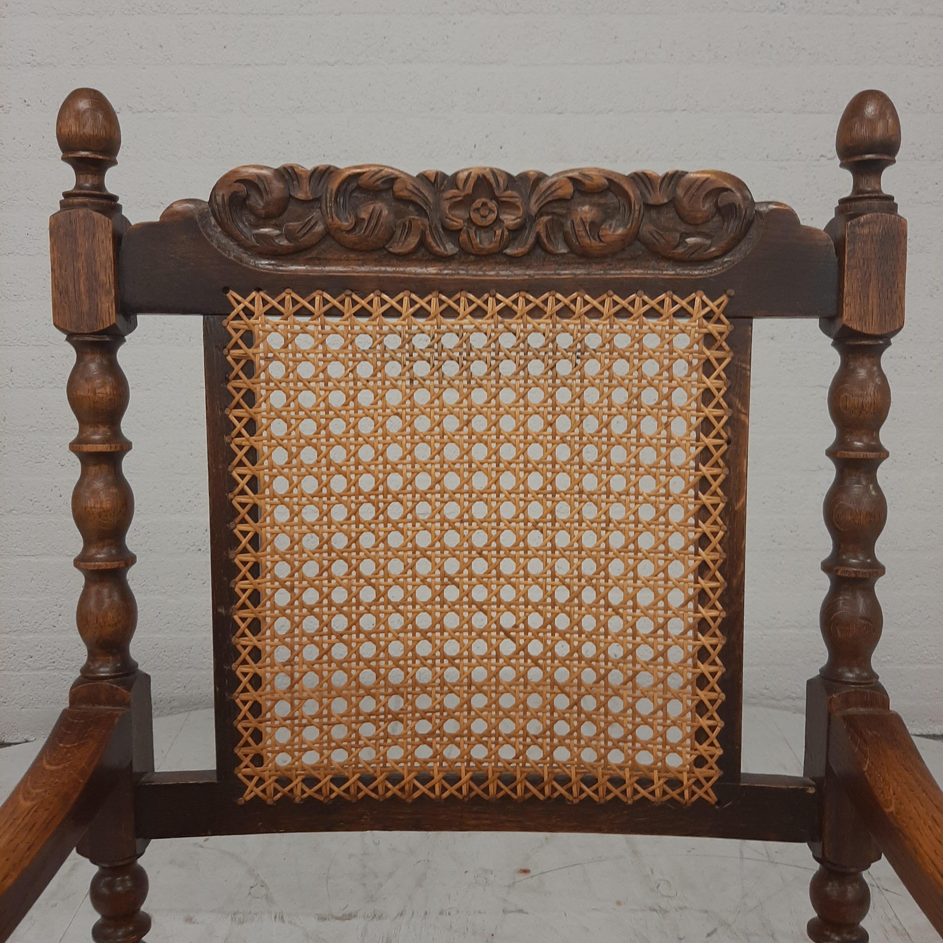 Vintage bibliotheekstoel