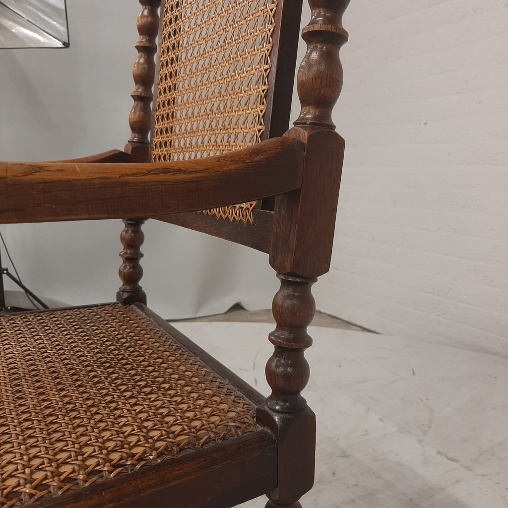 Vintage bibliotheekstoel