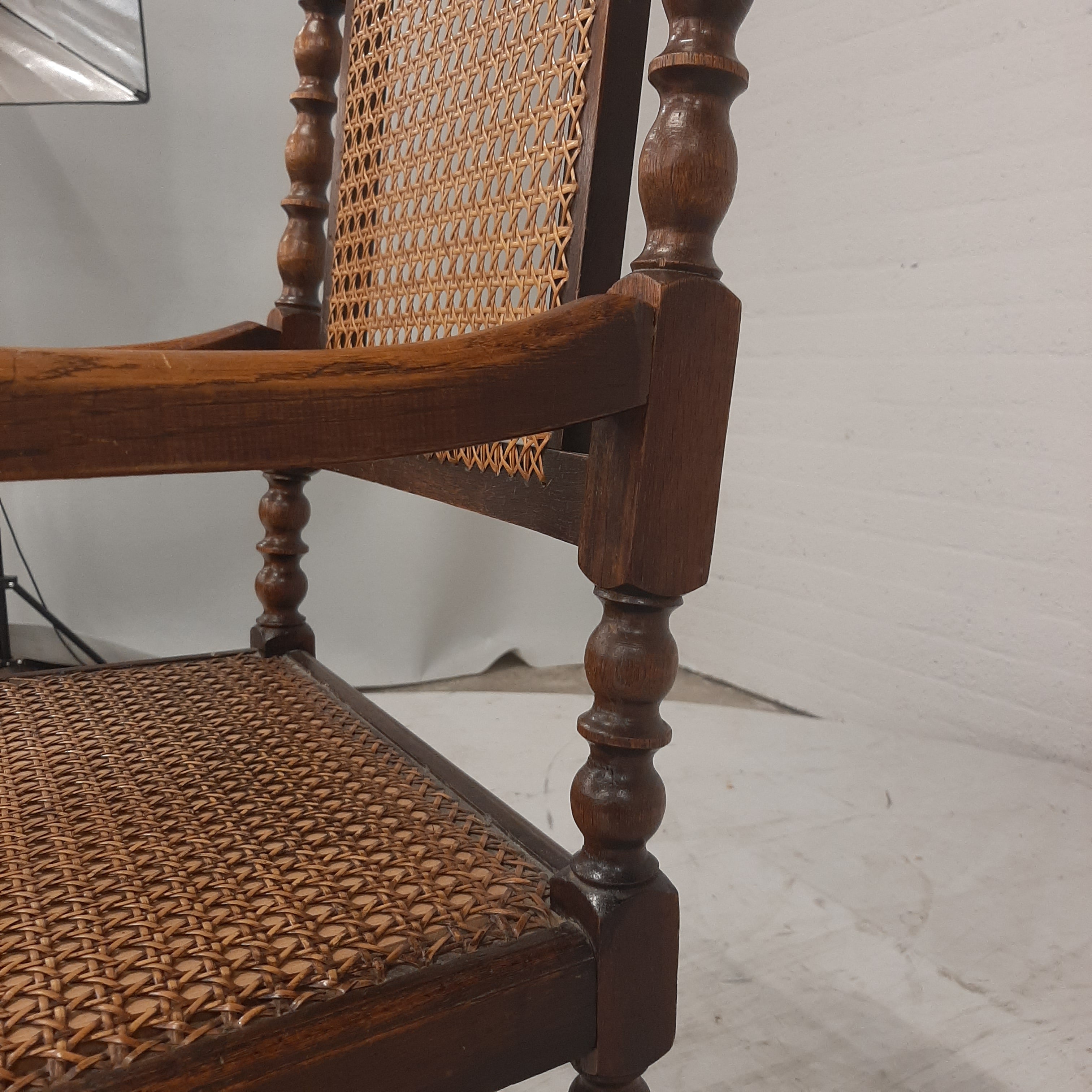 Vintage bibliotheekstoel