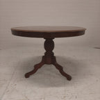 Ronde salontafel op poot met 3 voeten