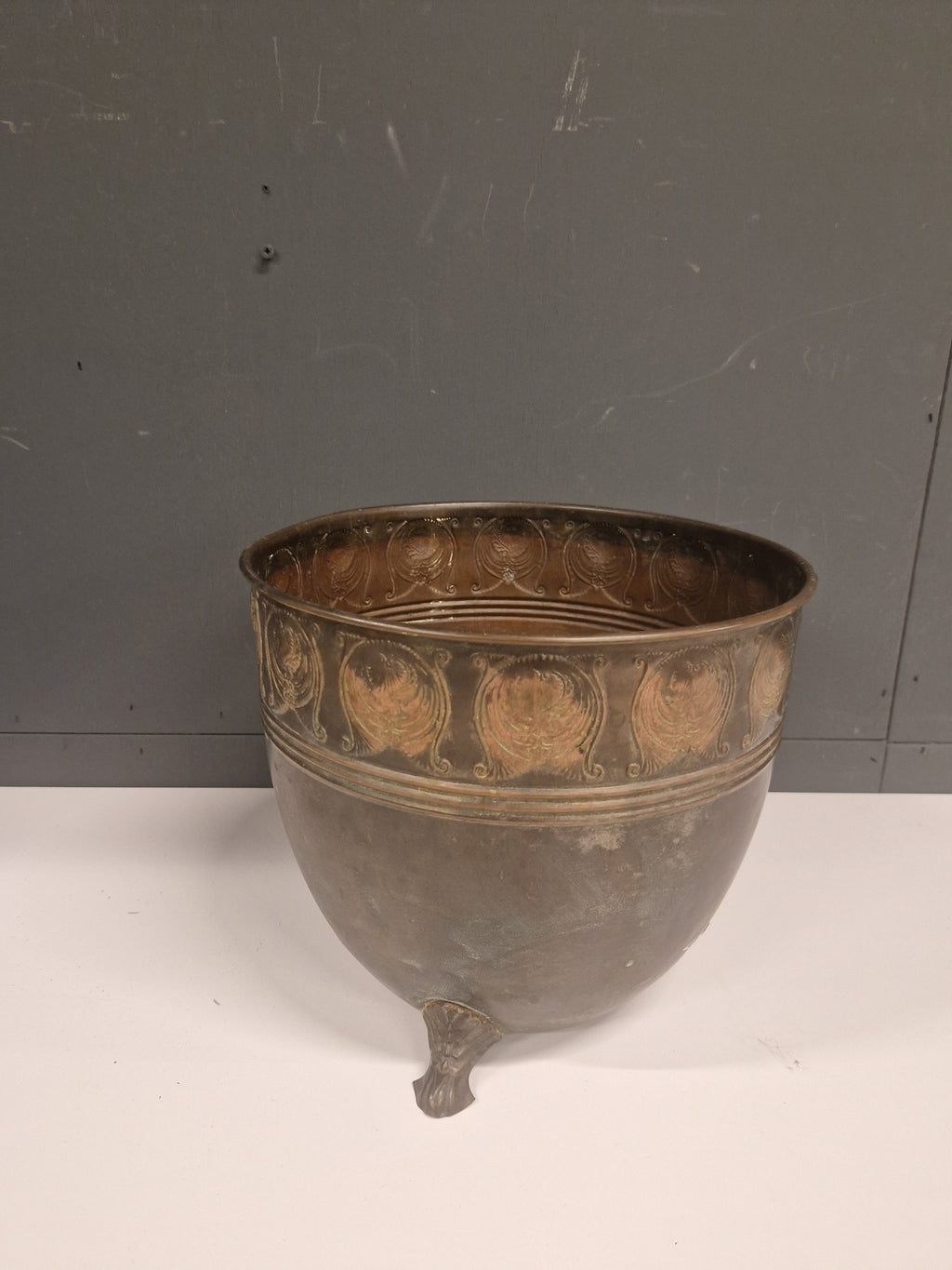 Antieke Jugendstil bloempot uit 1900 periode