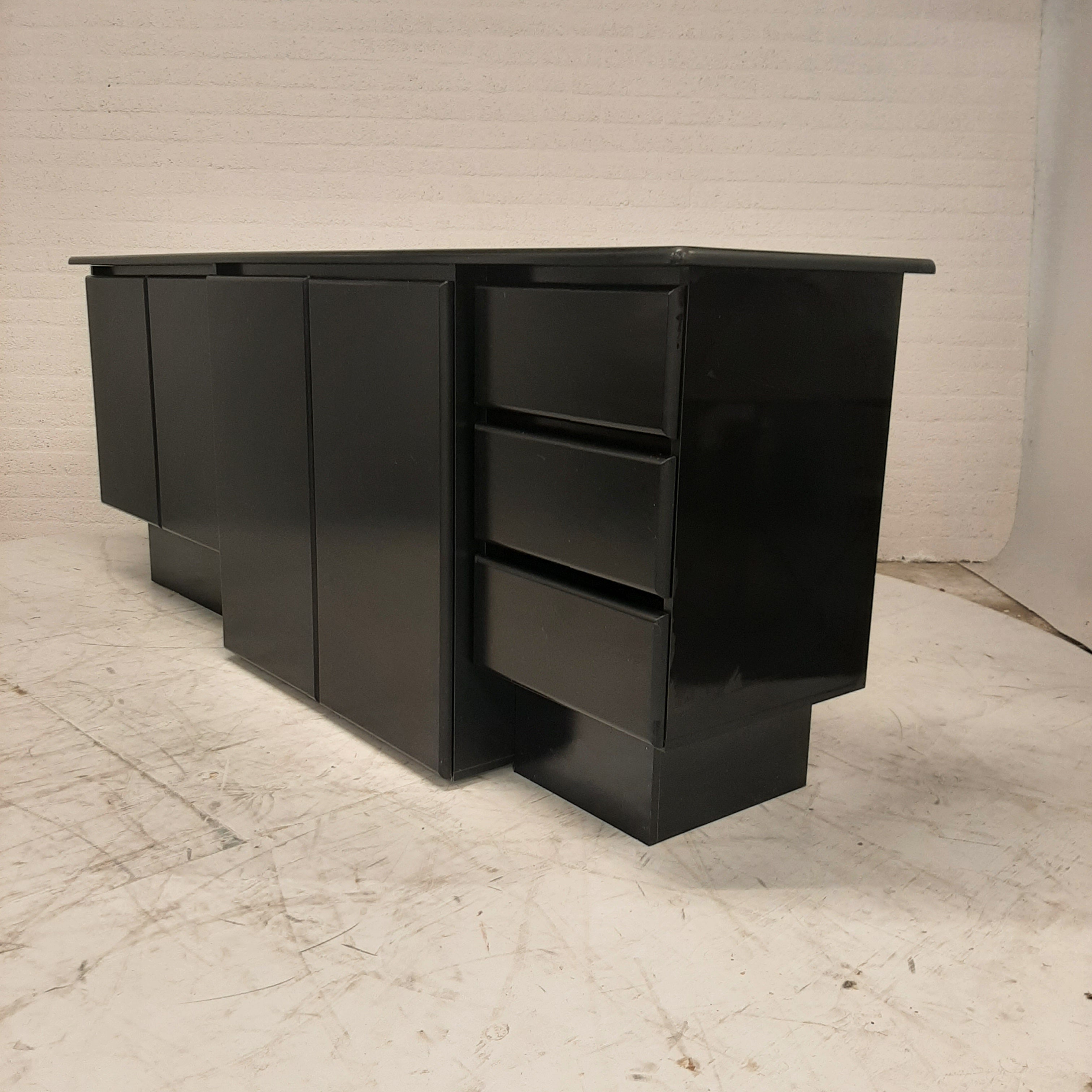 Buffetkast zwart
