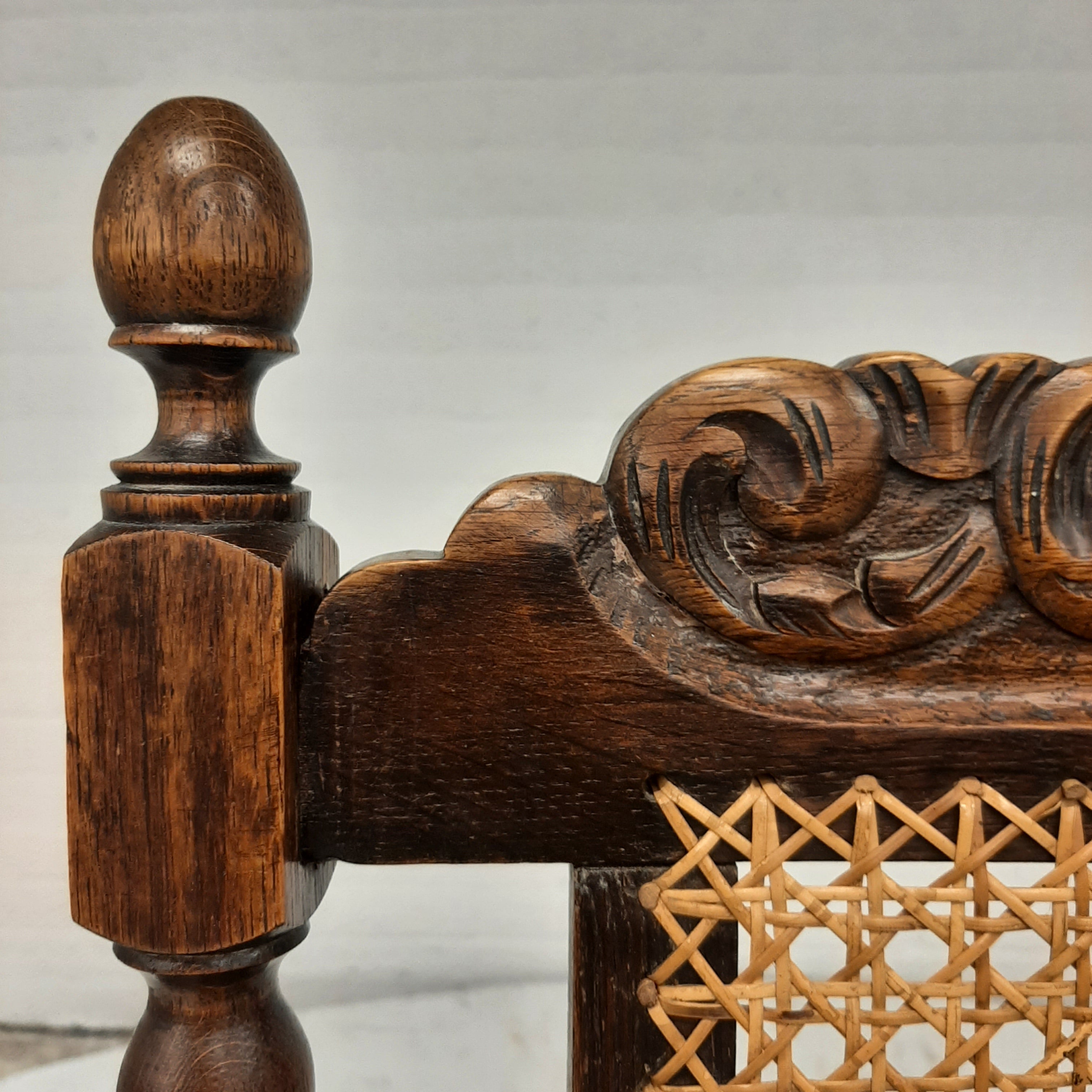 Vintage bibliotheekstoel