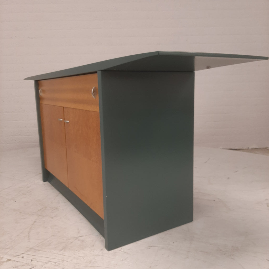 Postmodern / art deco dressoir