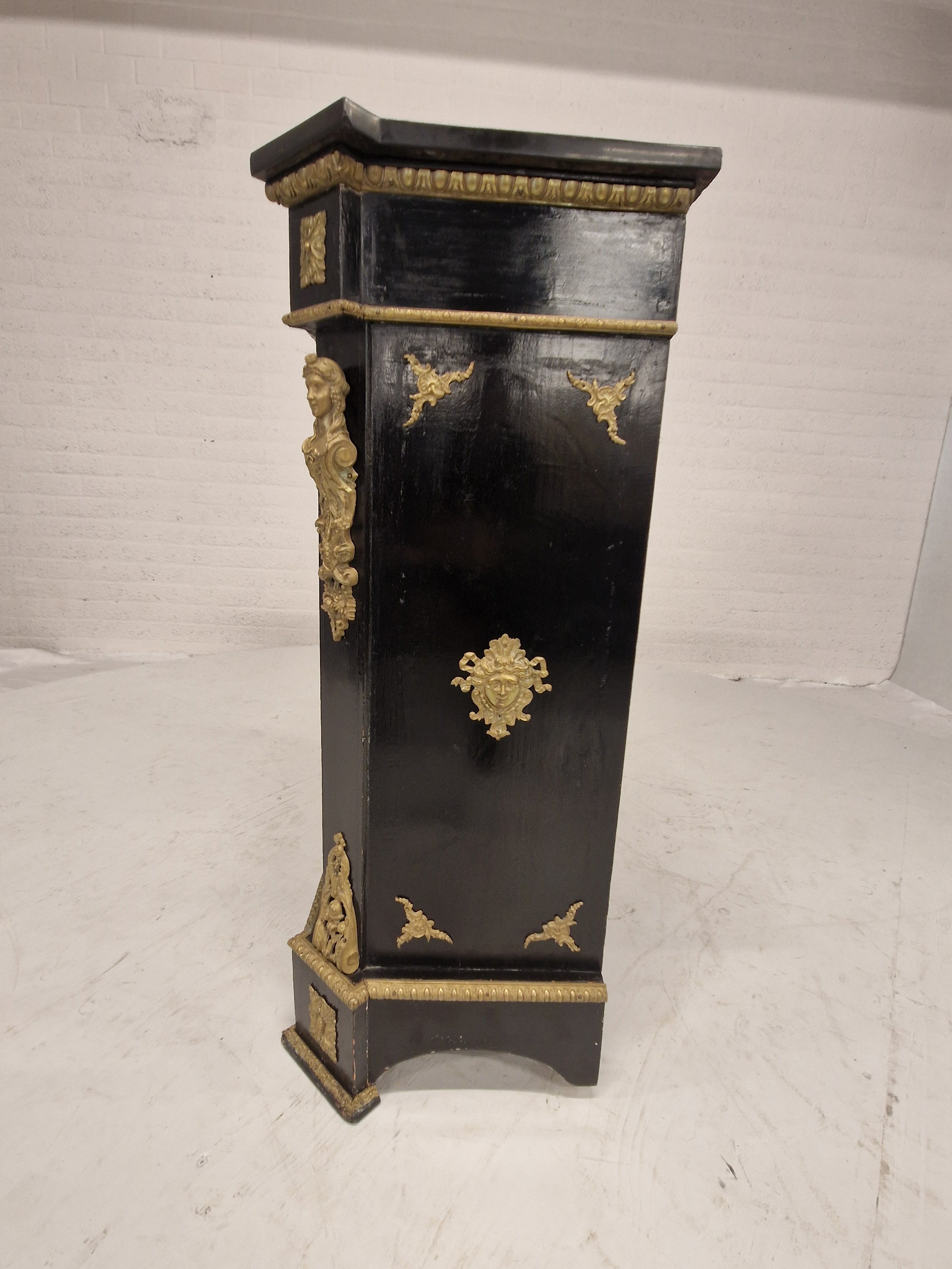 Napoleon III-stijl penantkast of dressoir