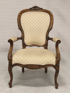 Arm chair