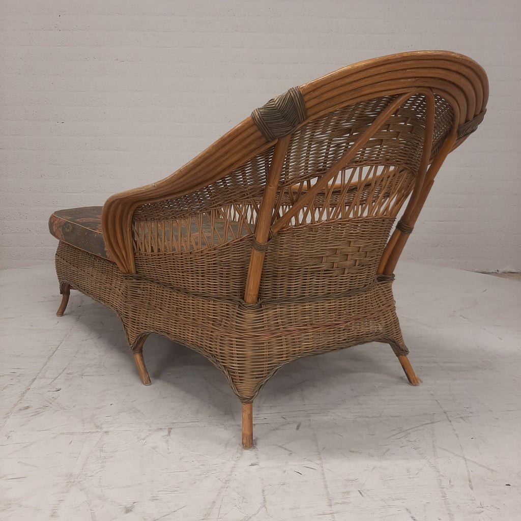 Vintage rotan chaise longue