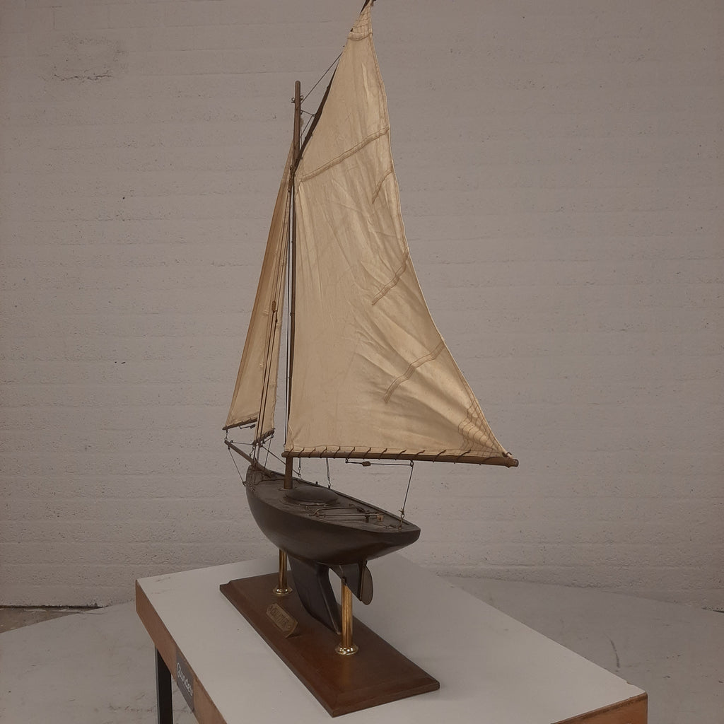 Model zeilboot Chalutier