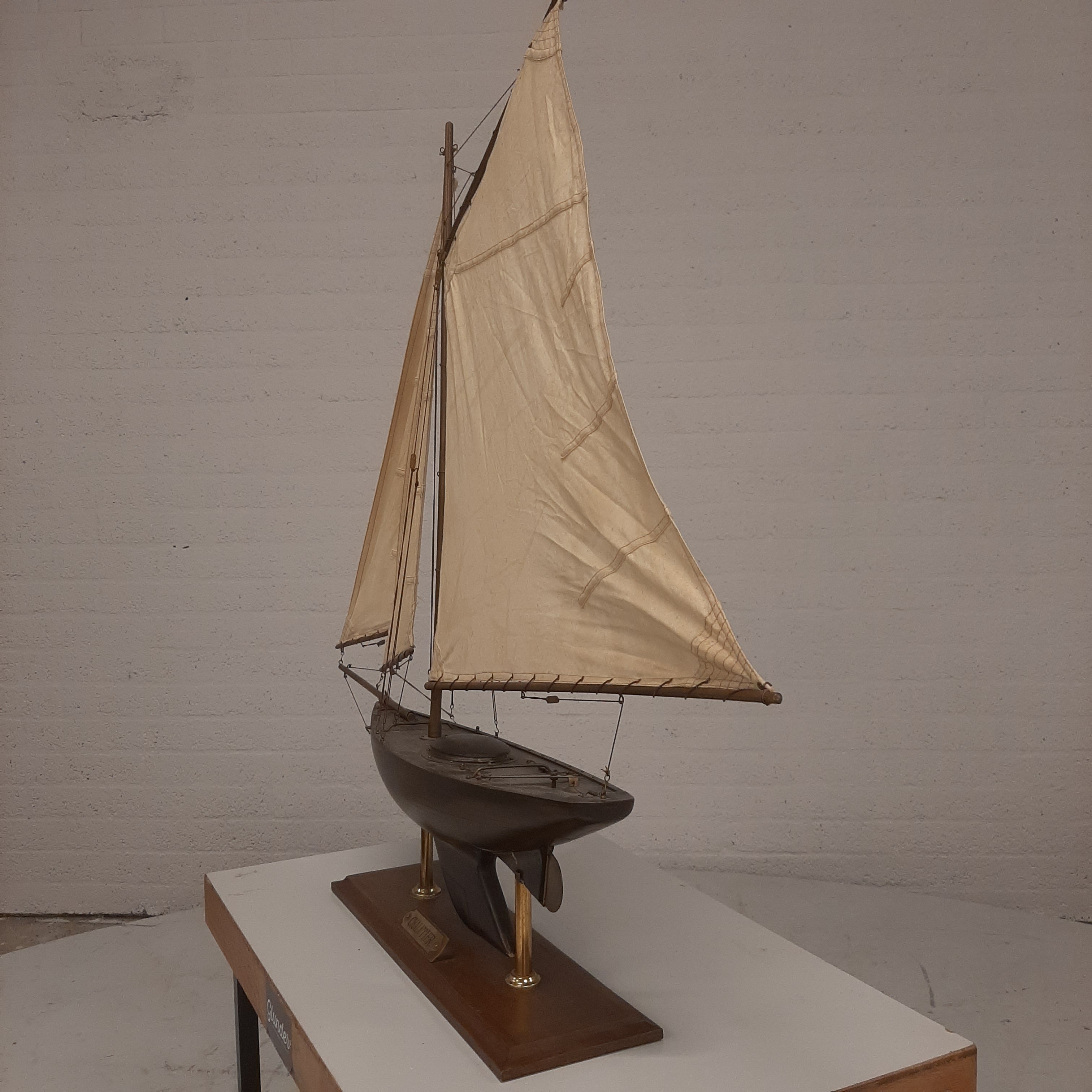 Model zeilboot Chalutier