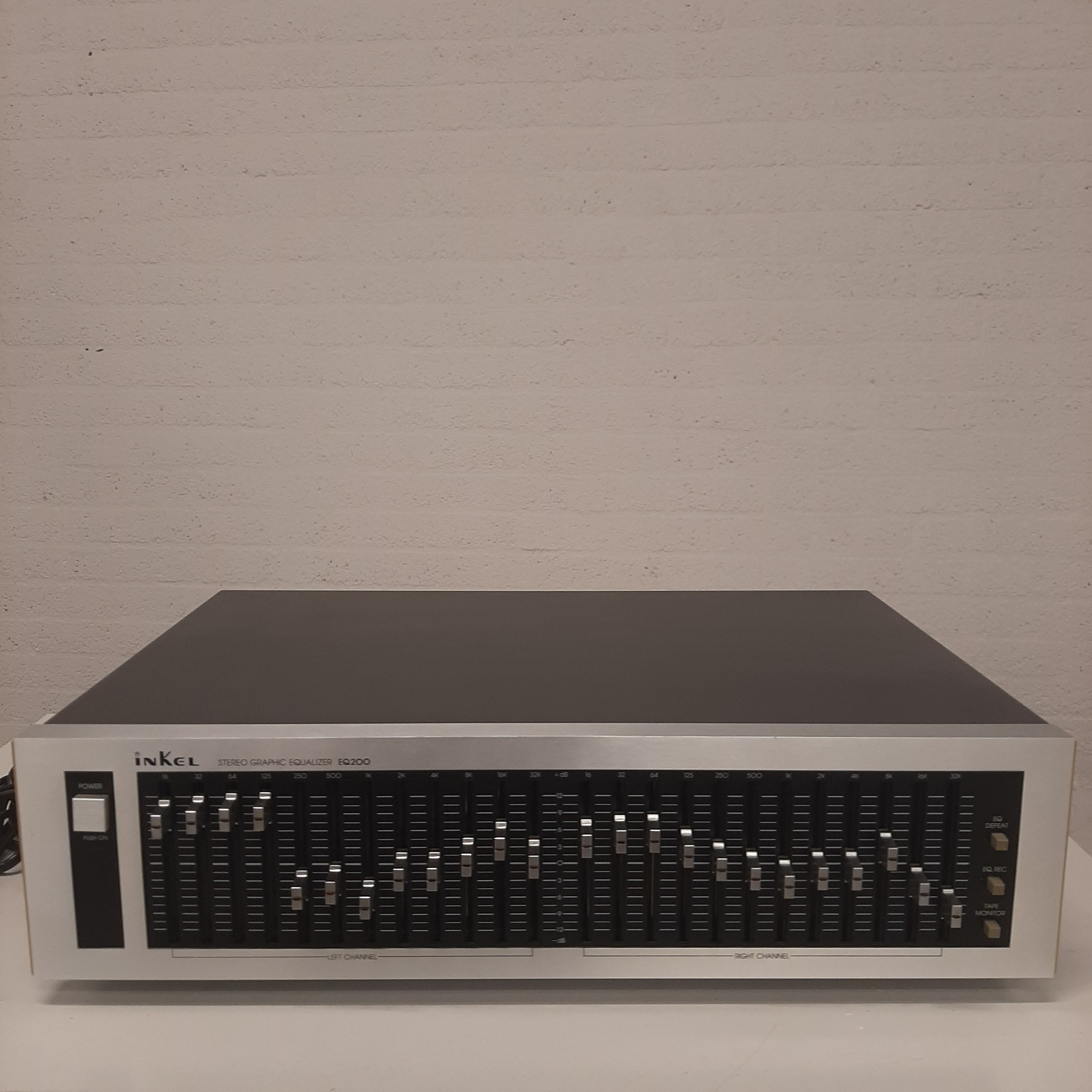 Inkel EQ200 equalizer