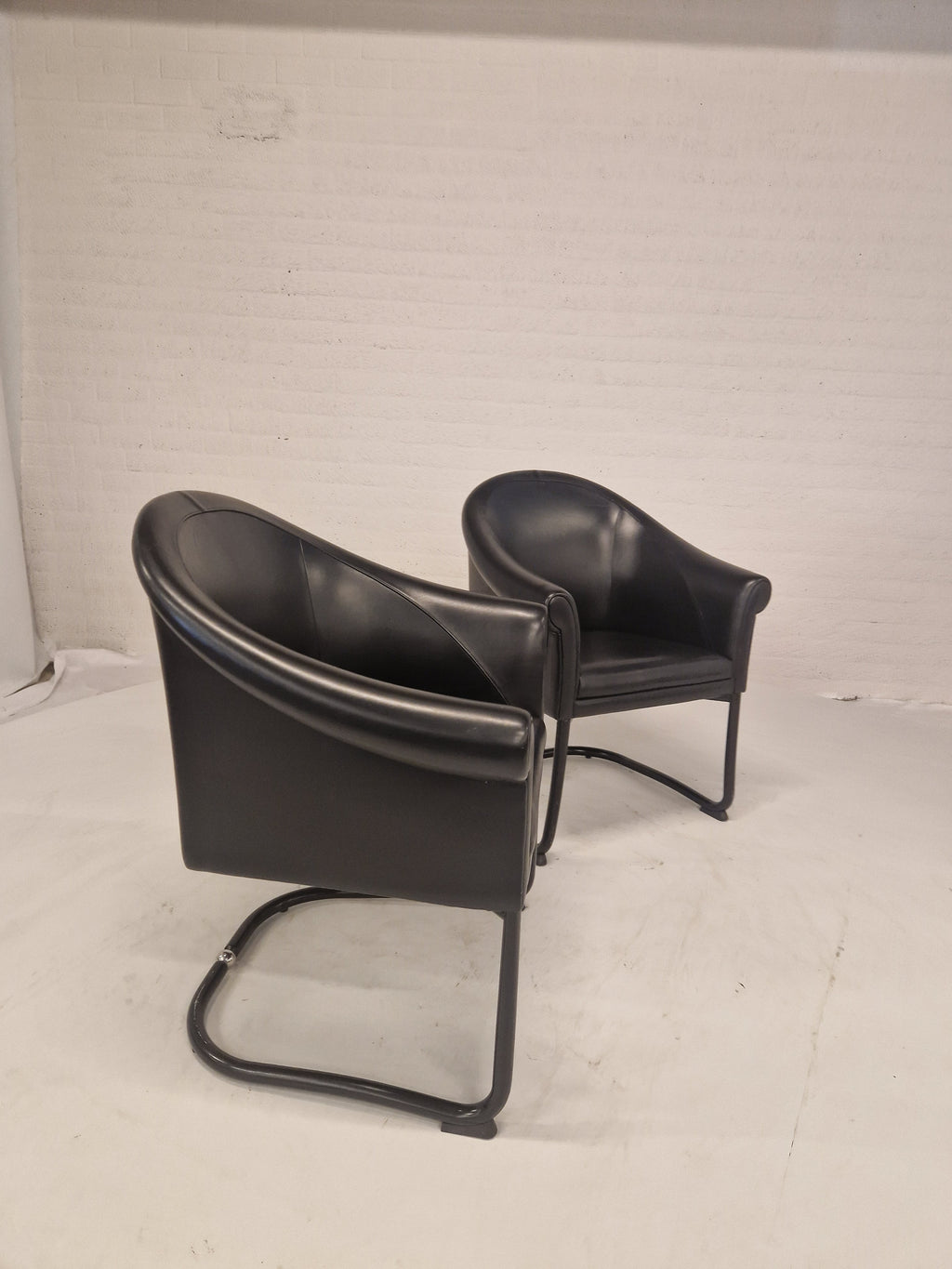 Set van 2 fauteuils van Slitta Slinan voor Poltrona Frau