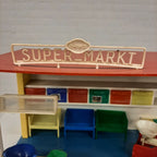 Okwa speel supermarkt met producten