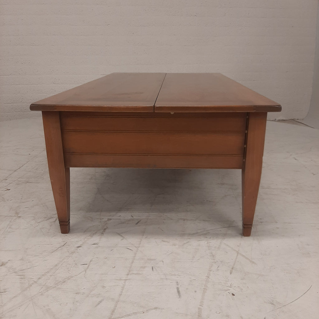 Vintage salontafel met barcompartiment