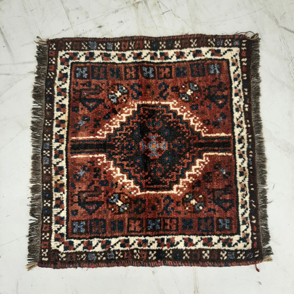 Handgeknoopt perzisch tapijtje