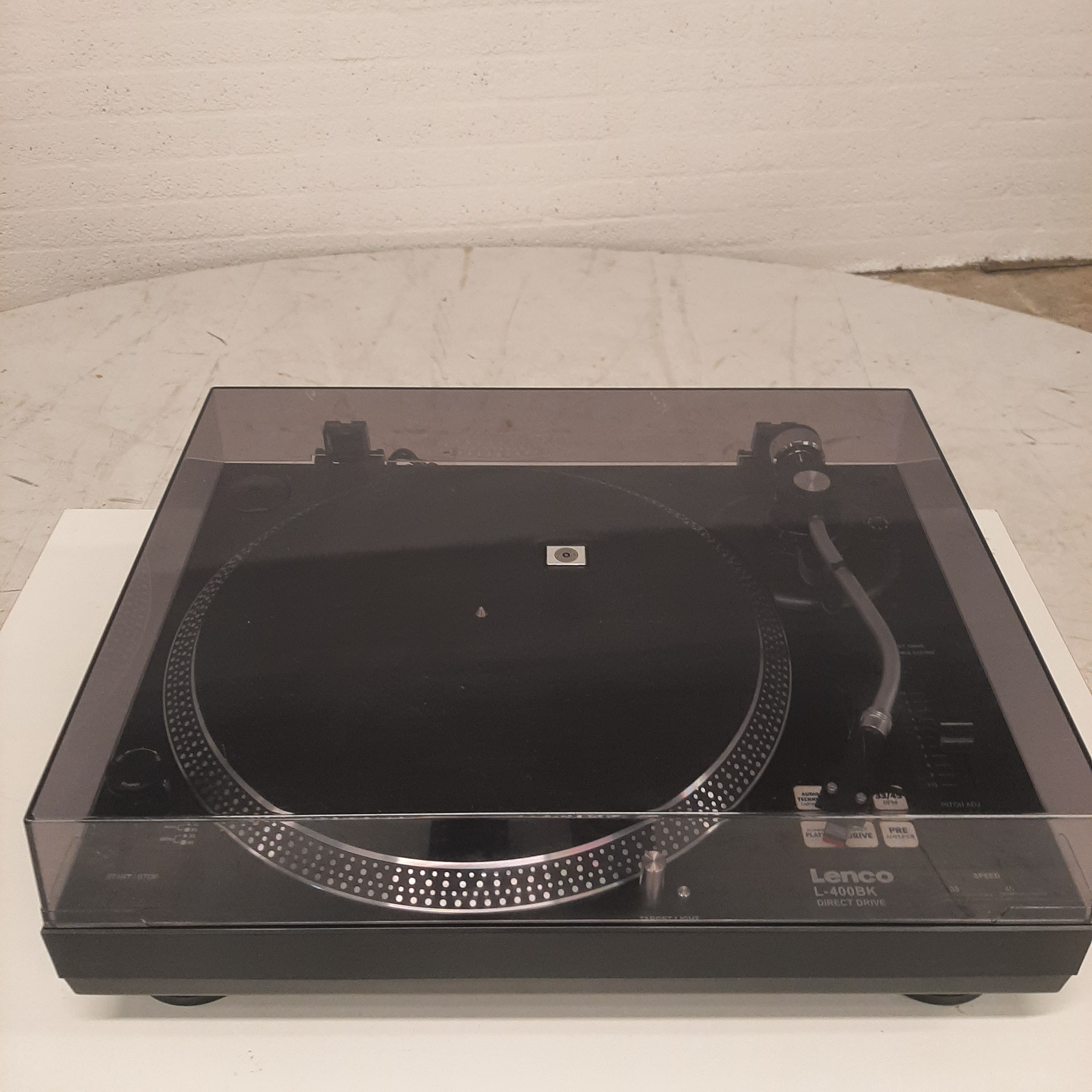 Lenco L-400BK platenspeler
