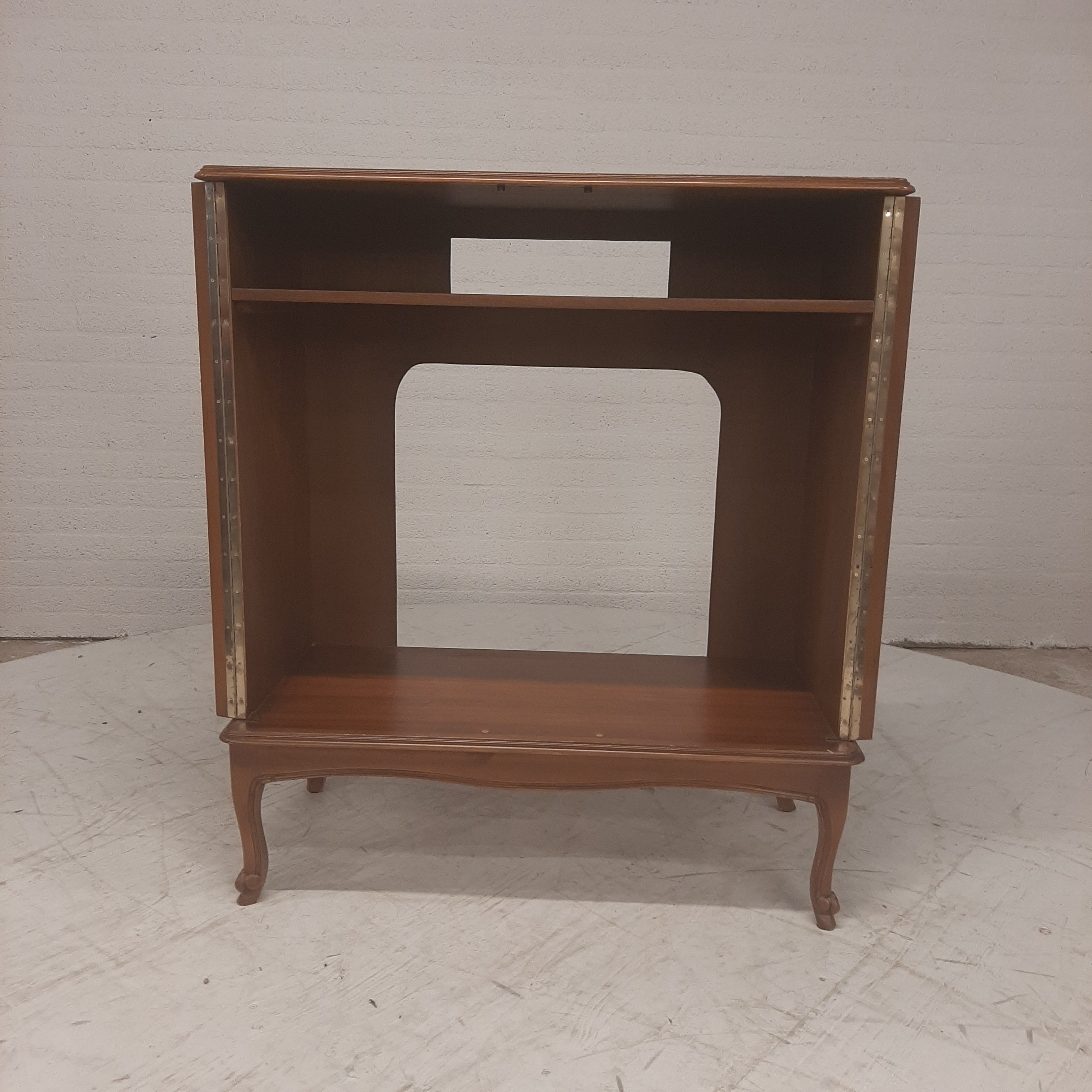 Queen Anne tv meubel