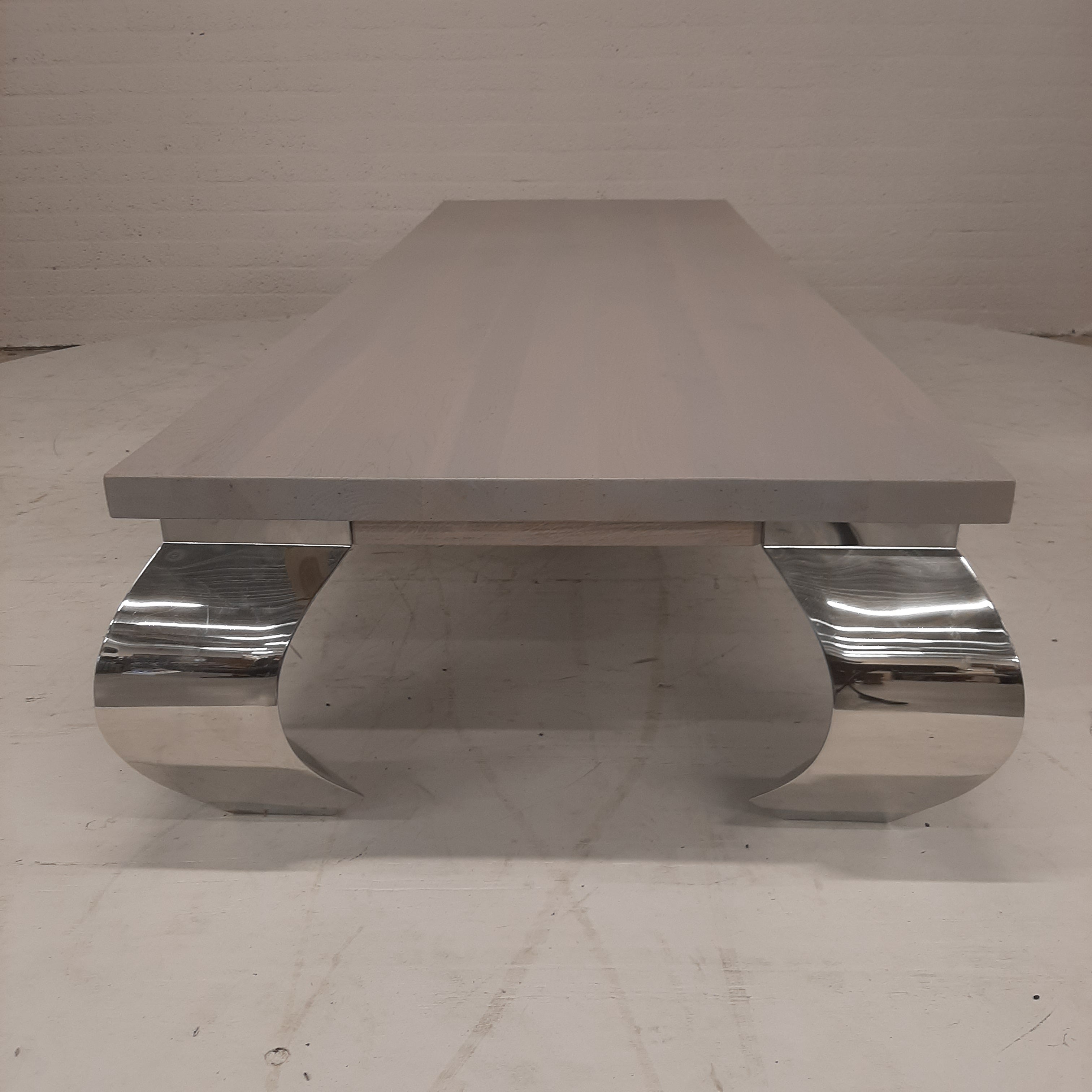 Design Salontafel Megagroot! Met Gebogen Rvs Poten