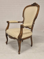 Arm chair