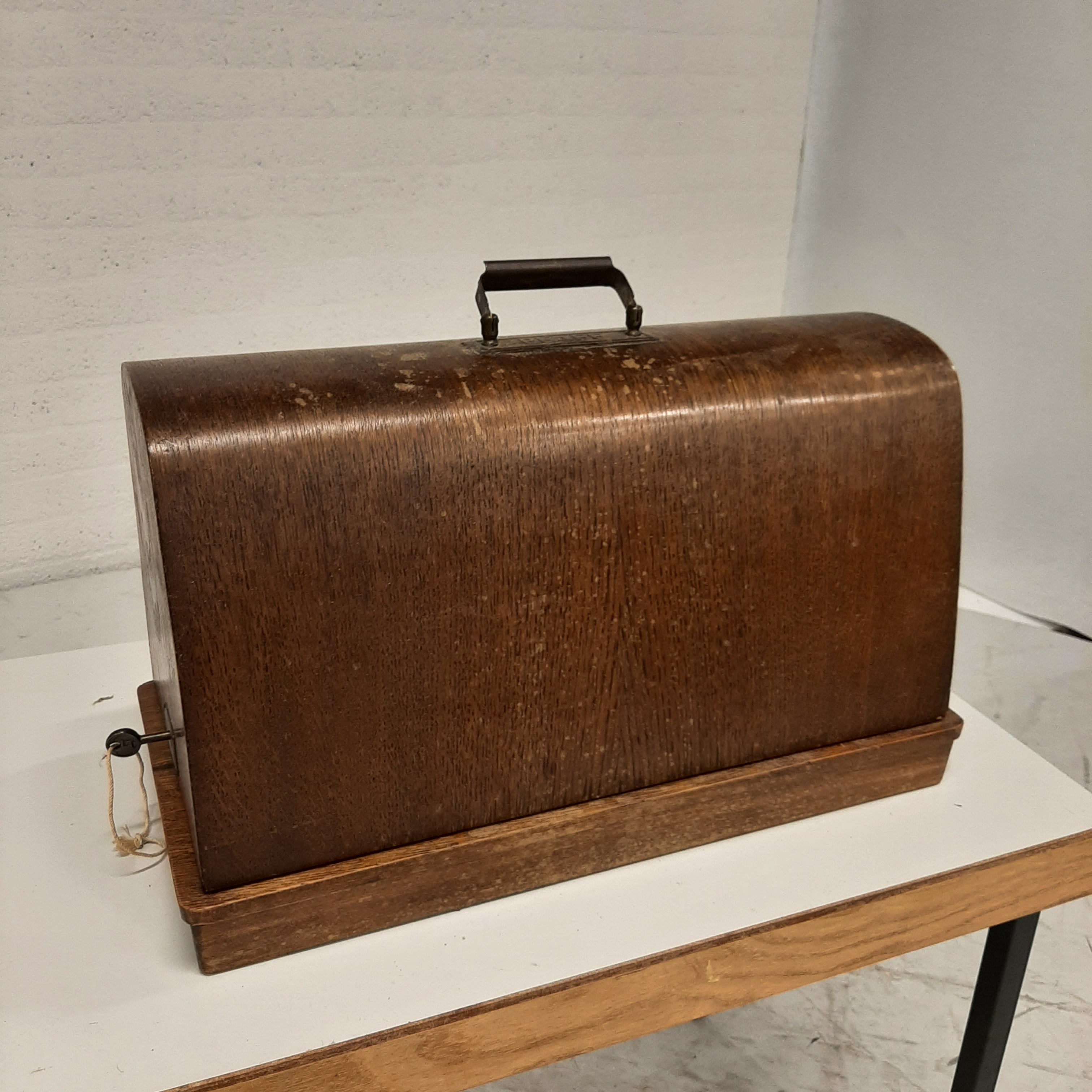 Pfaff 11 handnaaimachine