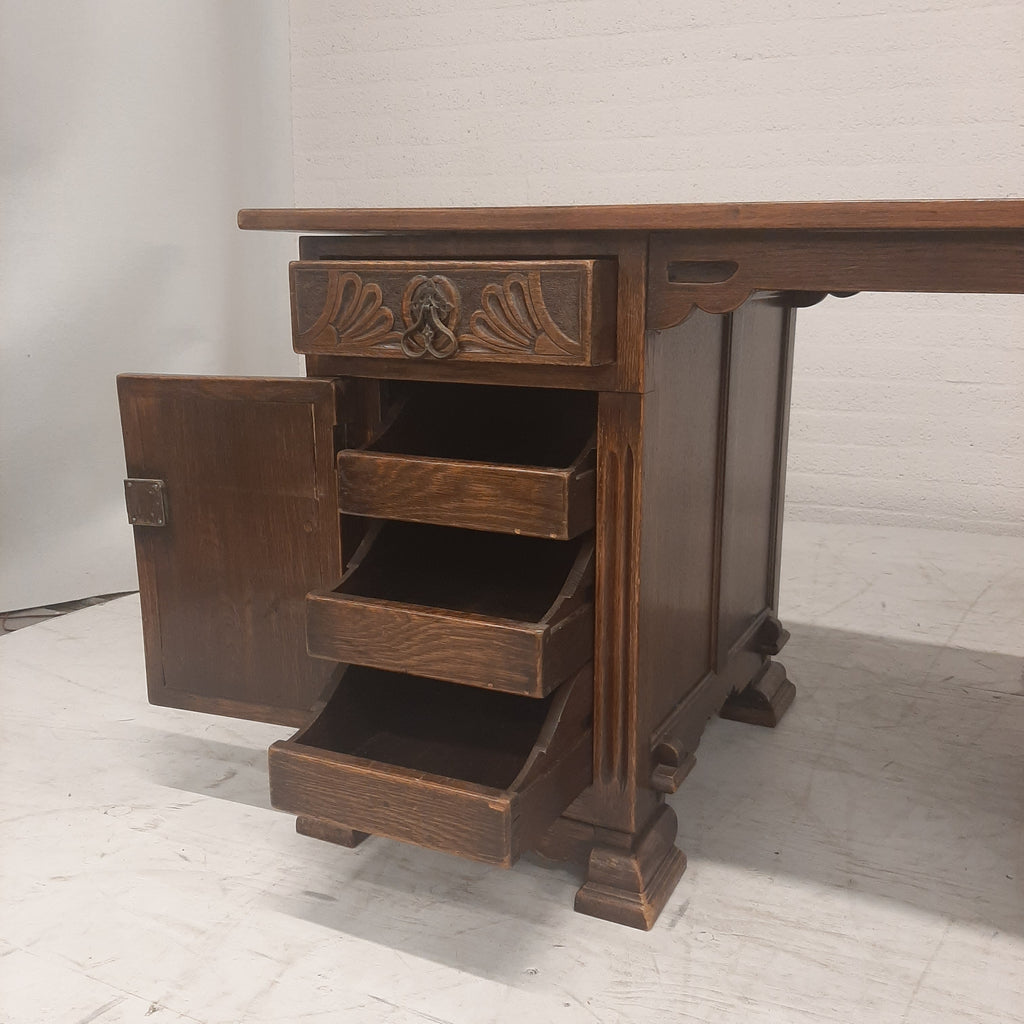 Eiken bureau houtsnijwerk frontjes