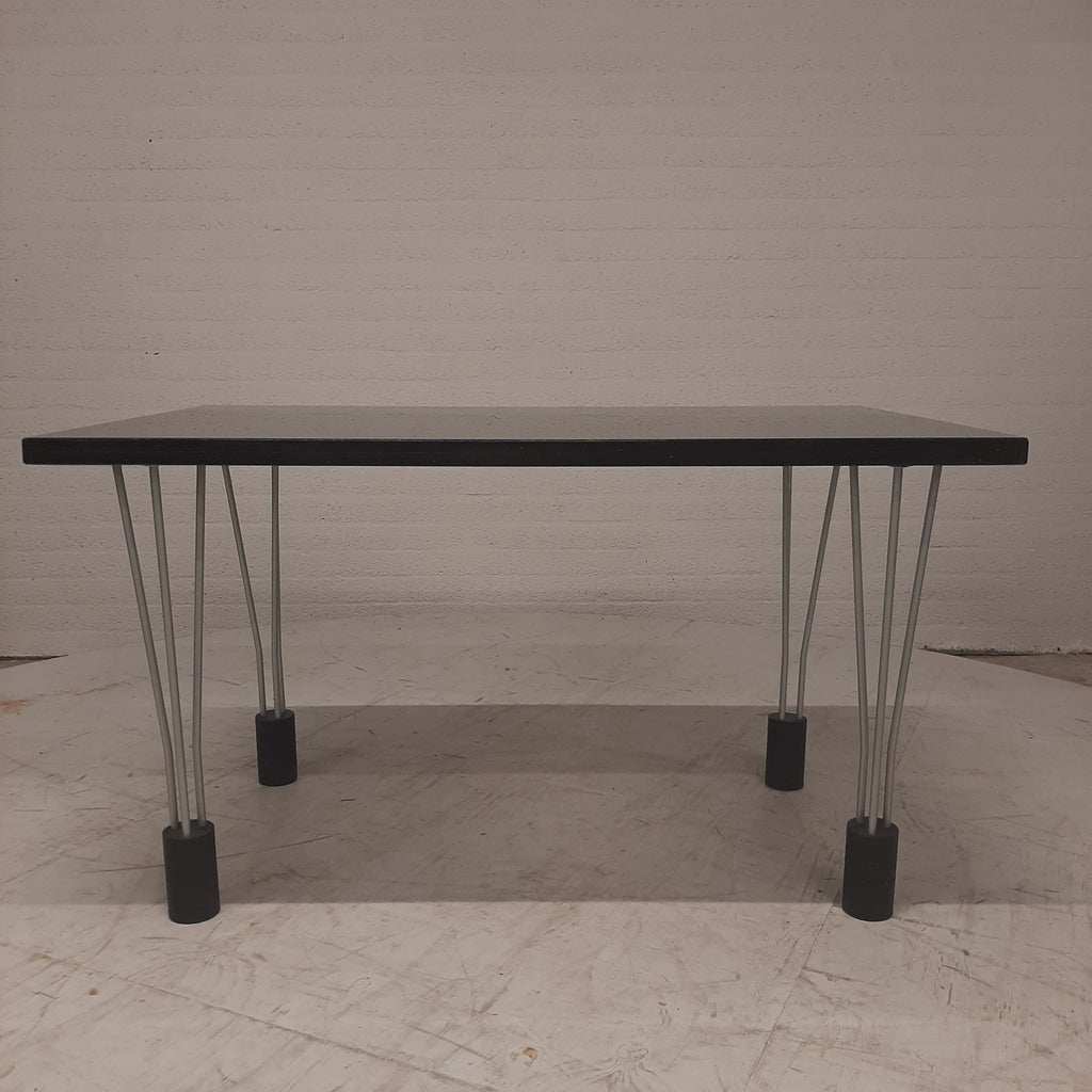 Design tafel met black calaxy granieten blad