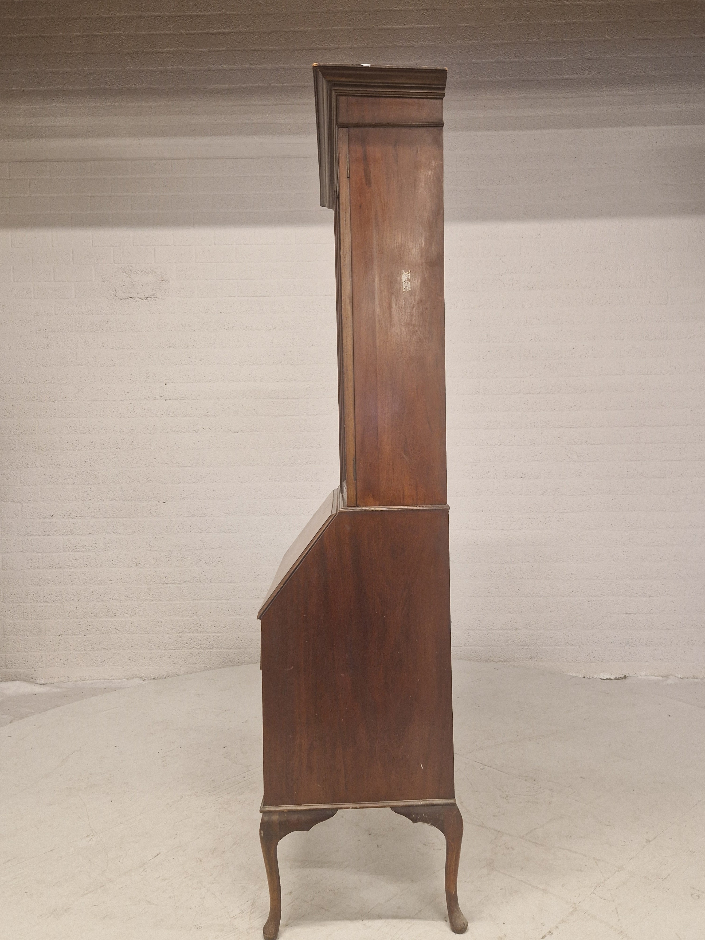 Engels bureau, secretary desk