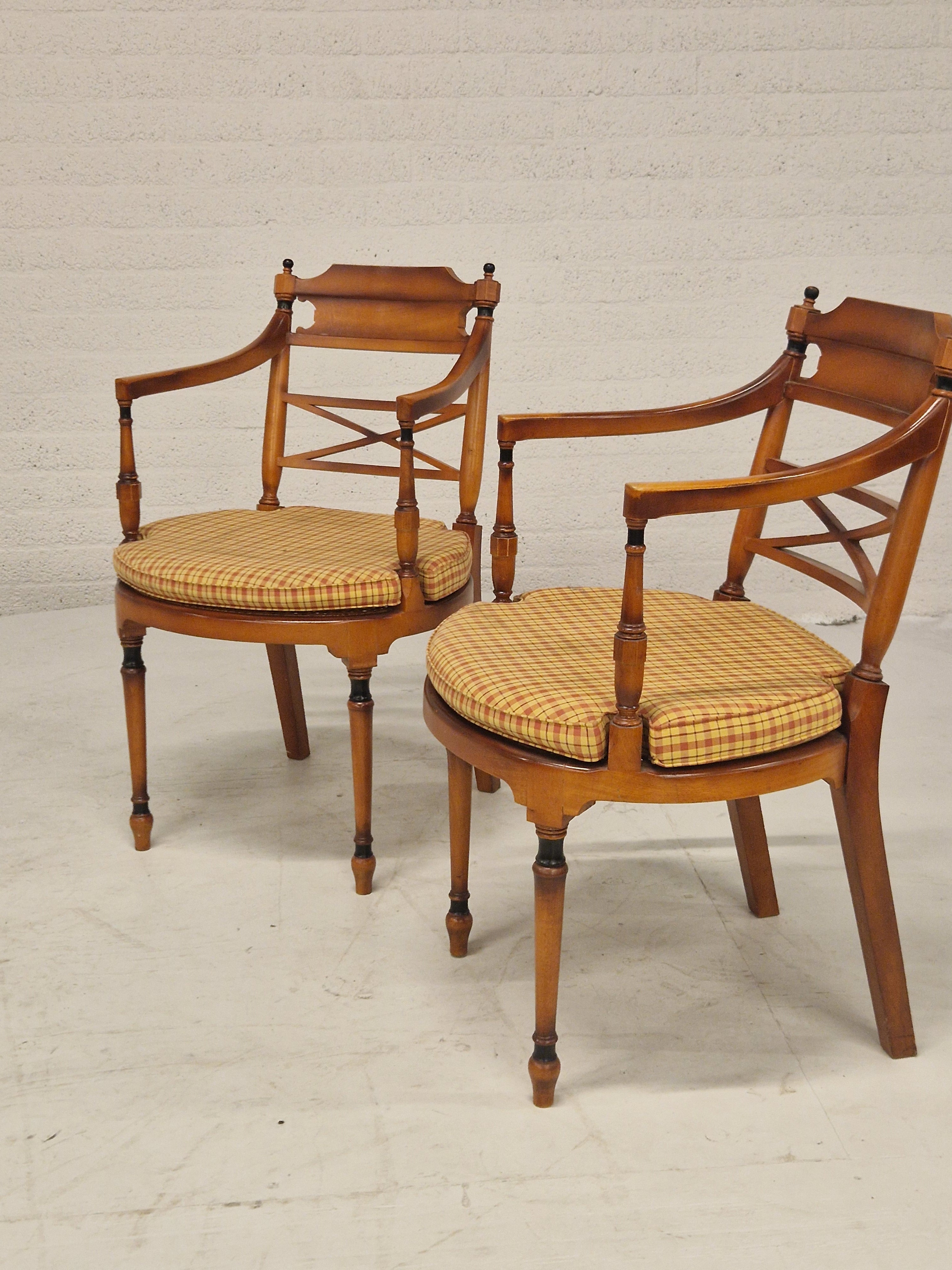 Thonet stijl stoel nog 1 stuk