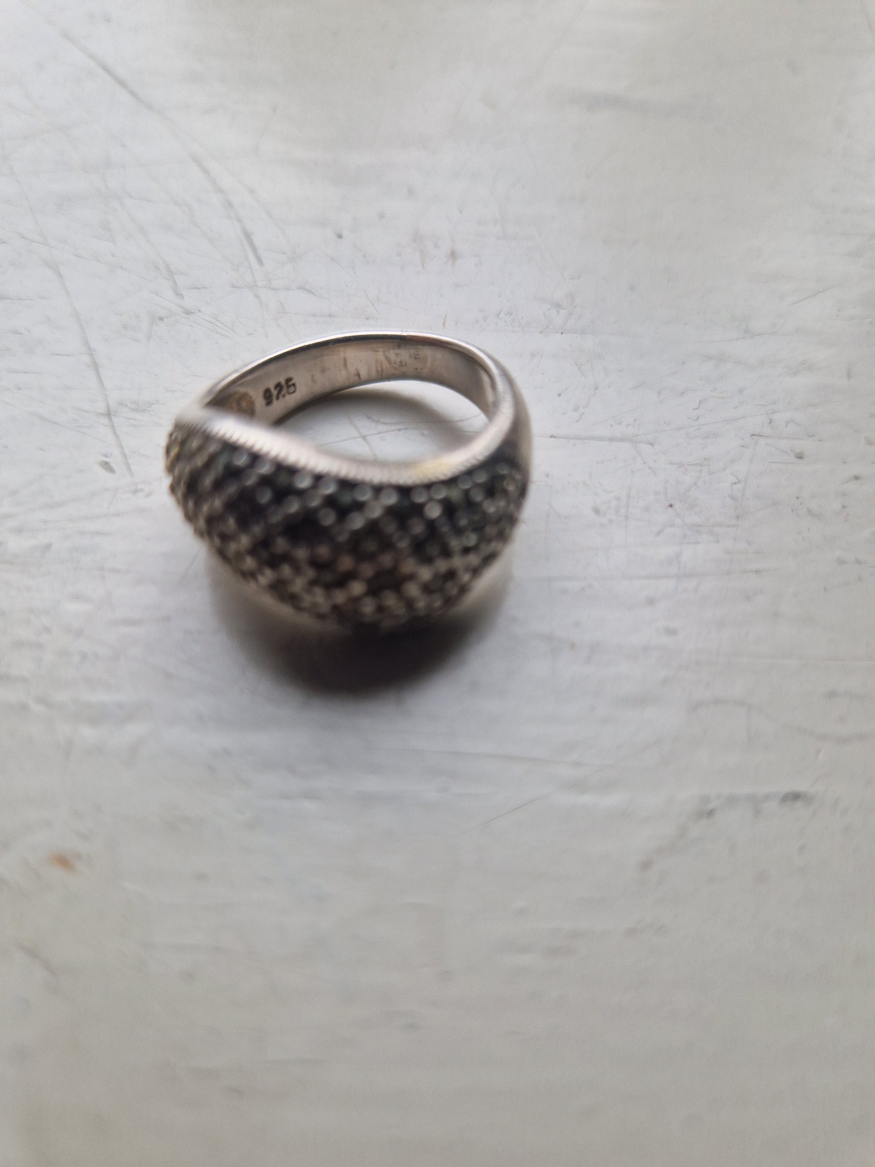 Sterling zilveren  ring, .925 zilver, patroon van slangenleer