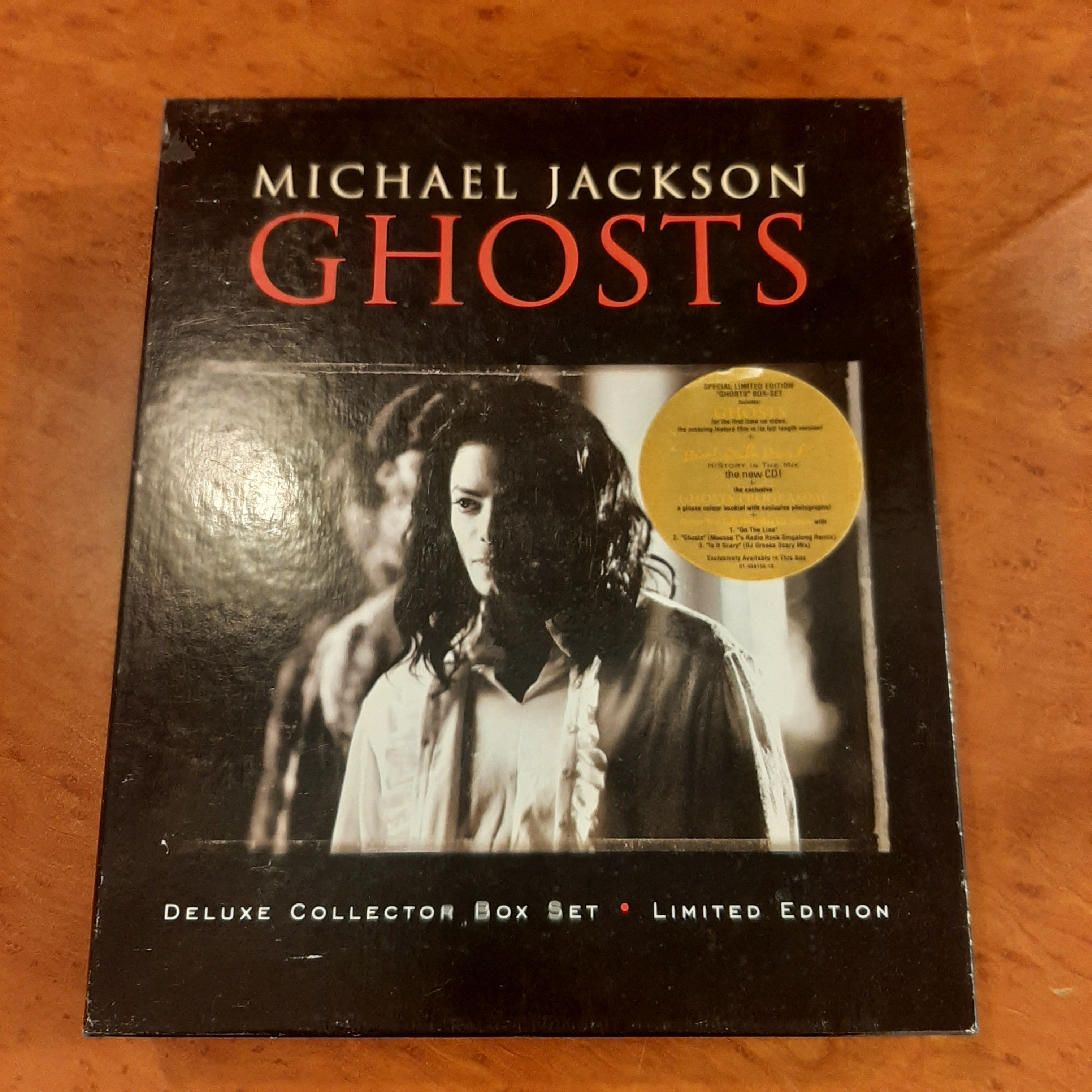 Michael.jackson ghosts box